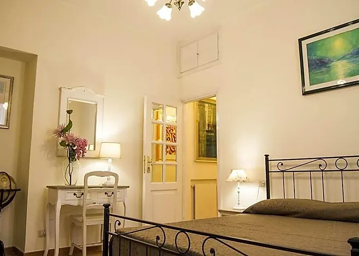Domus Piazza Del Popolo לינה וארוחת בוקר רומא